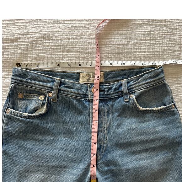 We the Free People Maggie‎ Mid Rise Distressed Jeans 25 - Picture 5 of 6